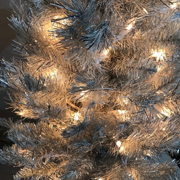 Christmas Prelit Table Tree EUC! - Picture 1 of 9